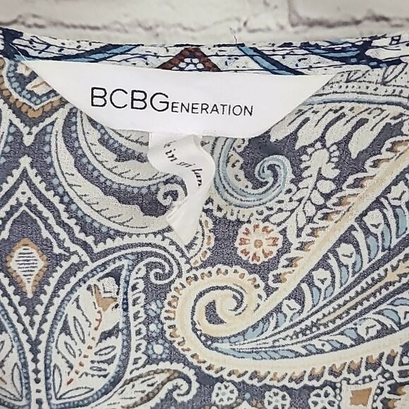 BCBGeneration Women's Sheer Blue Paisley Babydoll Top Long Ruffle Sleeve Blouse - Picture 10 of 13
